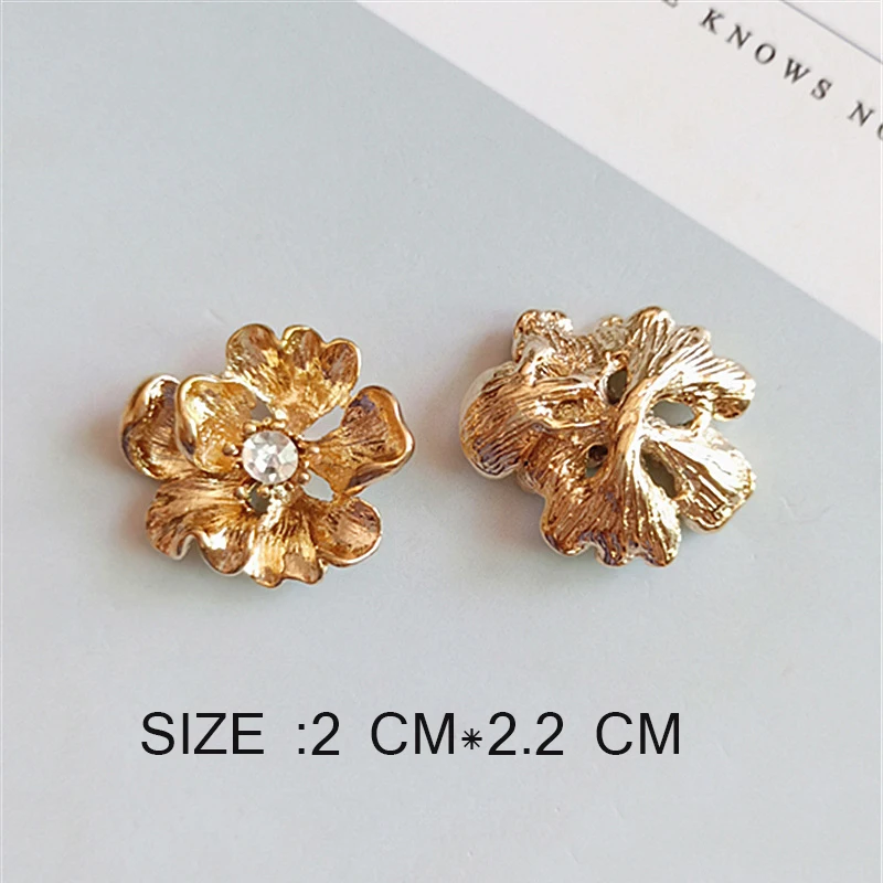 10 PCS Korean Style Alloy Golden Flowers Shape Pendant Charms For Making DIY Hair Accessories Bags Shoes Box Jewelry Material
