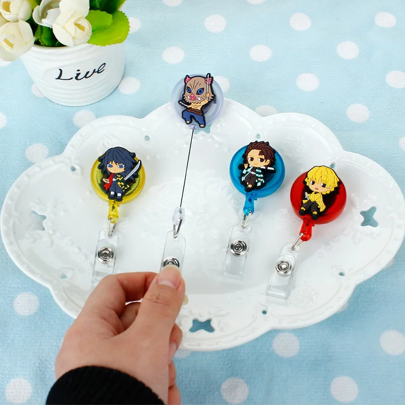 かわいい引き込み式のバッジホルダー漫画idネームカードストラップキーホルダーナースチェストカードホルダークリエイティブな携帯電話ストラップ