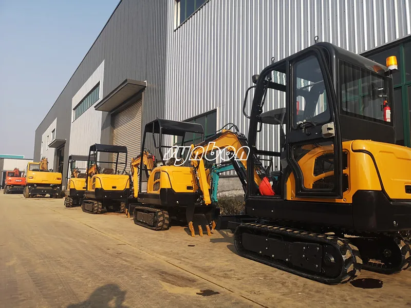 Famous Brand Engine Small Crawler Excavator Hydraulic Mini 1.8Ton Digger