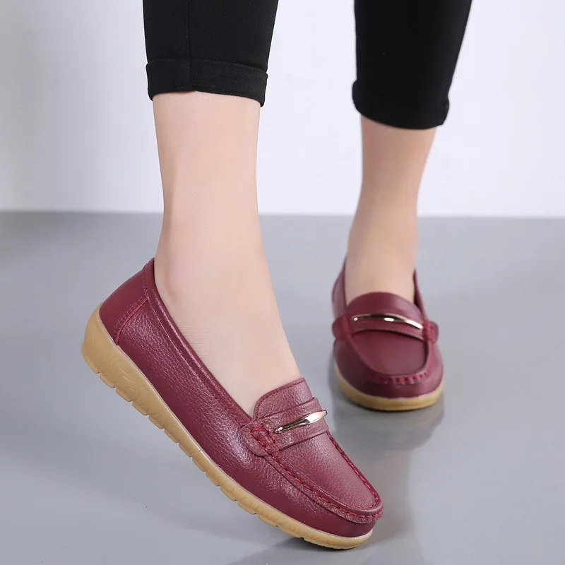 New Genuine Leather Shoes Woman Slip On Women Flats Moccasins Women\'s Loafers Spring Autumn Mother Shoe Big Size g76