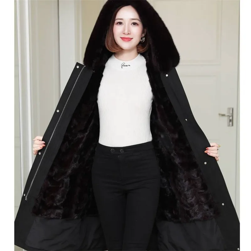 Women's Winter Jacket Hooded Fur Coat Long Thick Warm Cotton Padded Parkas Woman Wool Liner Distachable Jackets Coat