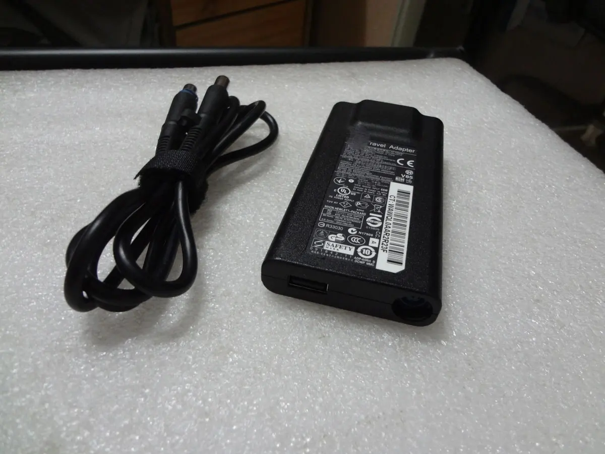 OEM 슬림 19.5V 3.33A 65W 574487-001 574638-001 HP Pavilion 23-g010 AIO PC 용 여행용 어댑터