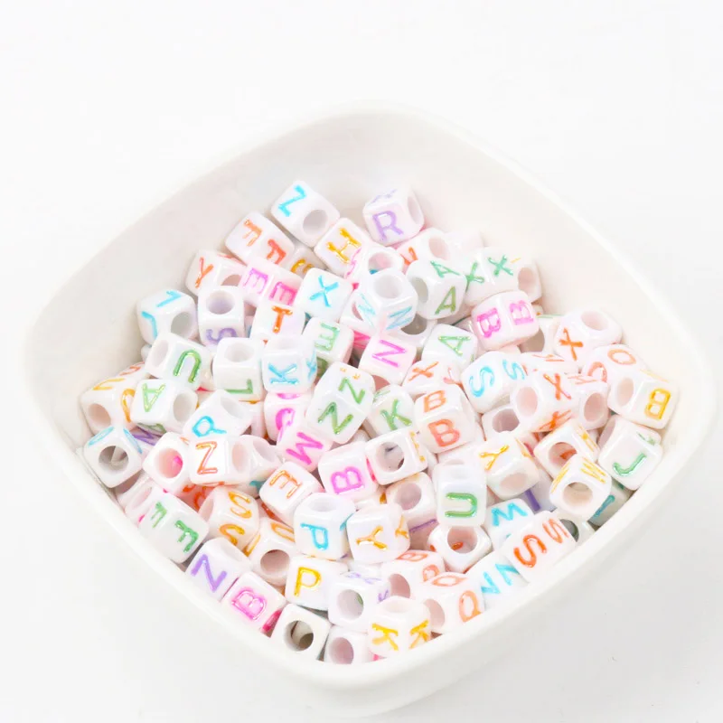 100PCs Mix color White Acrylic English Alphabet Letter Flat Round CubeBeads For Jewelry Making Diy