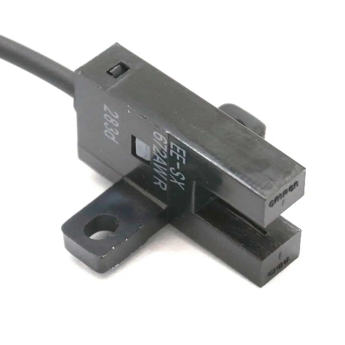 NPN DC5-24V 100mA Slotted Optical Switch EE-SX672A-WR 5MM Photoelectric sensor 1 Meter Wire