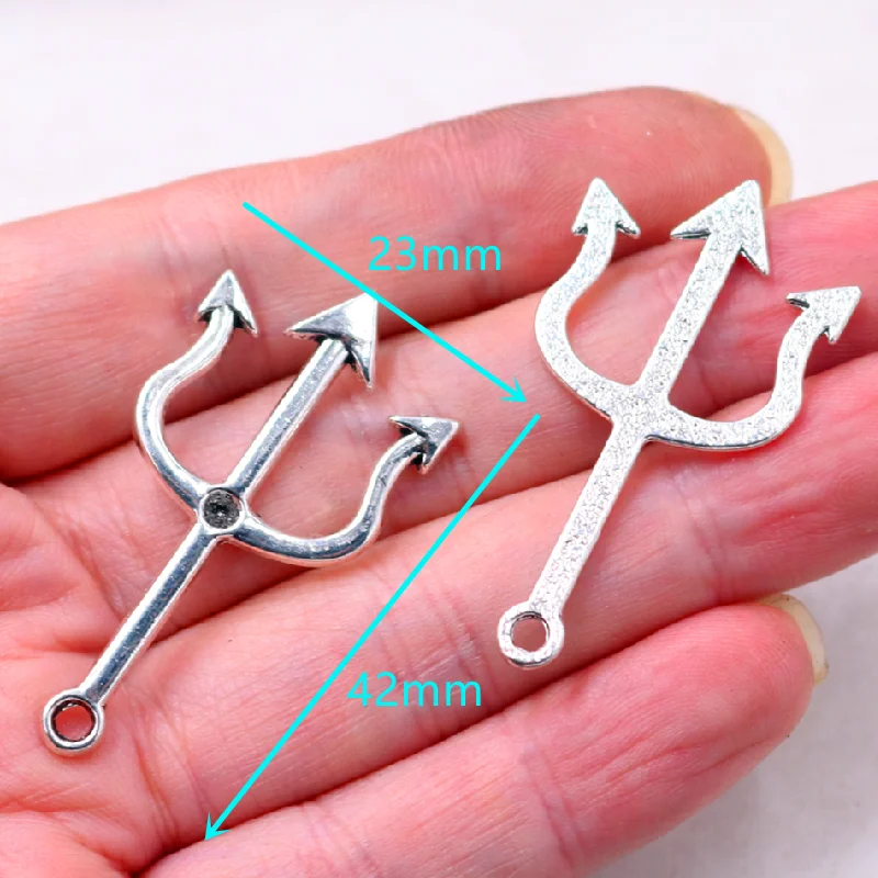 10pcs Silver Plated Harpoon Pendant Retro Necklace Earrings Metal Accessories DIY Charms For Jewelry Crafts Making 42*23mm A2420