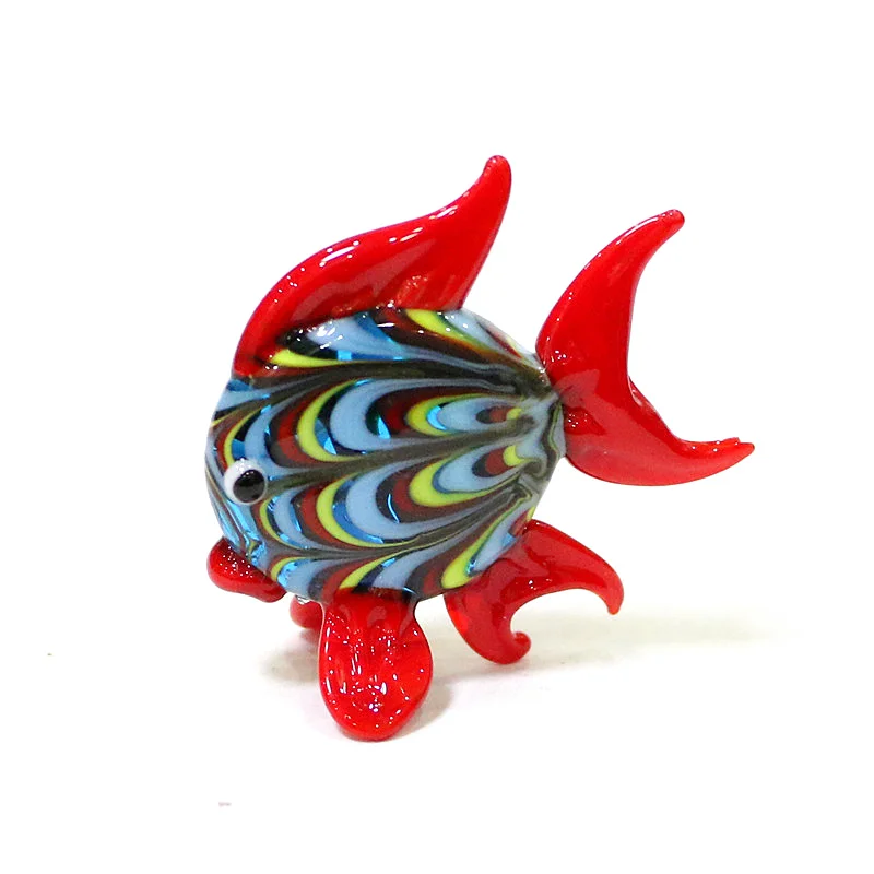 Mini figurine colorate di pesci tropicali simpatici piccoli animali marini collezione di ornamenti artigianali in vetro accessori per la decorazione