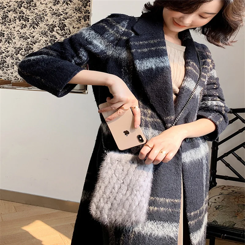 

New Mink Fur Messenger Bag Ladies Simpie And Versatile Coin Purse Mink Hair Woven Shoulder Bag Mini Ladies Handbag Messenge Bag