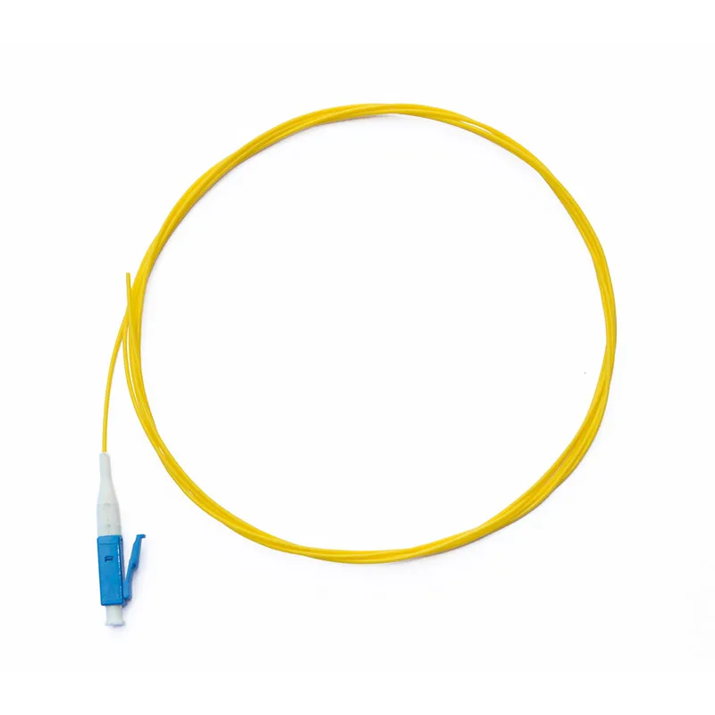 Pigtail Fiber optique 50 pièces/sac LC/UPC monomode G652D 0.9mm, 1M 1.5M 2M longueur 9/125 LSZH Jacket jaune