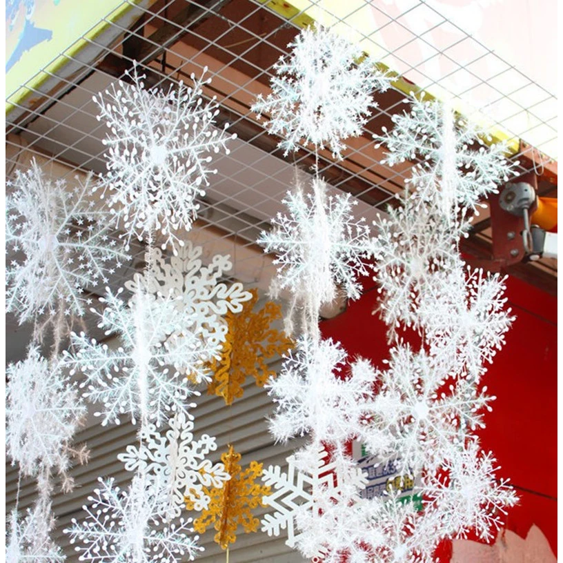 10-30Pcs Christmas White Snowflake Decor For home Hanging Pendant New Year 2024 Gifts Xmas Tree Ornaments Window Noel Decoration