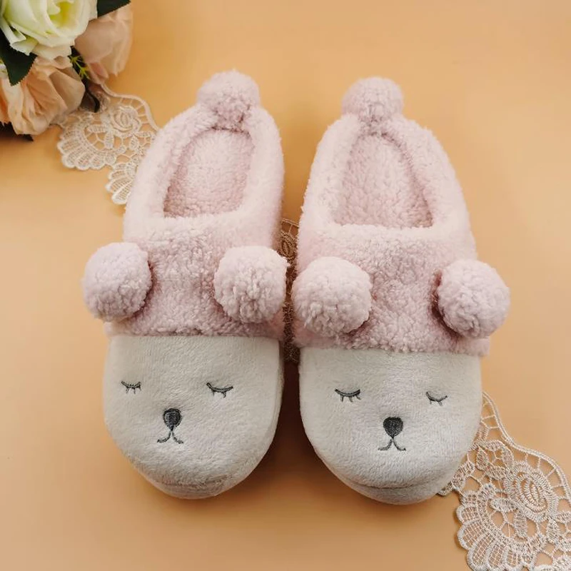 Japanese Ｗinter Ｃartoon Little Sheep Indoor Bag With Cotton Slippers Squinting Sheep Indoor Sandals Ball Lovers Warm Shoes