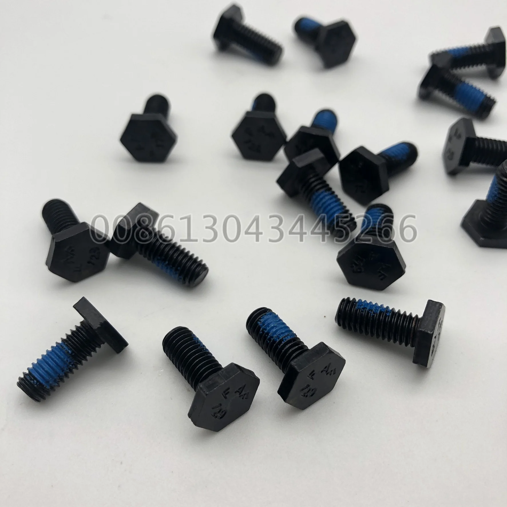 Best Quality 10 Piece 27.011.033 Screw Heidelberg Machine ( For C3.581.628F Tooth Seat 82.582.627 Gripper Pad )