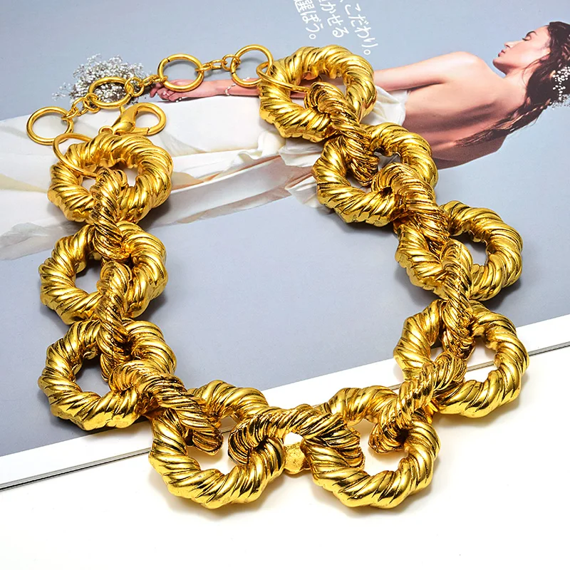 New Brand Round Circle Hip Hop Metal Necklace Gold Color Collar Necklaces For Women Party Choker Punk Rock Chunky Jewelry