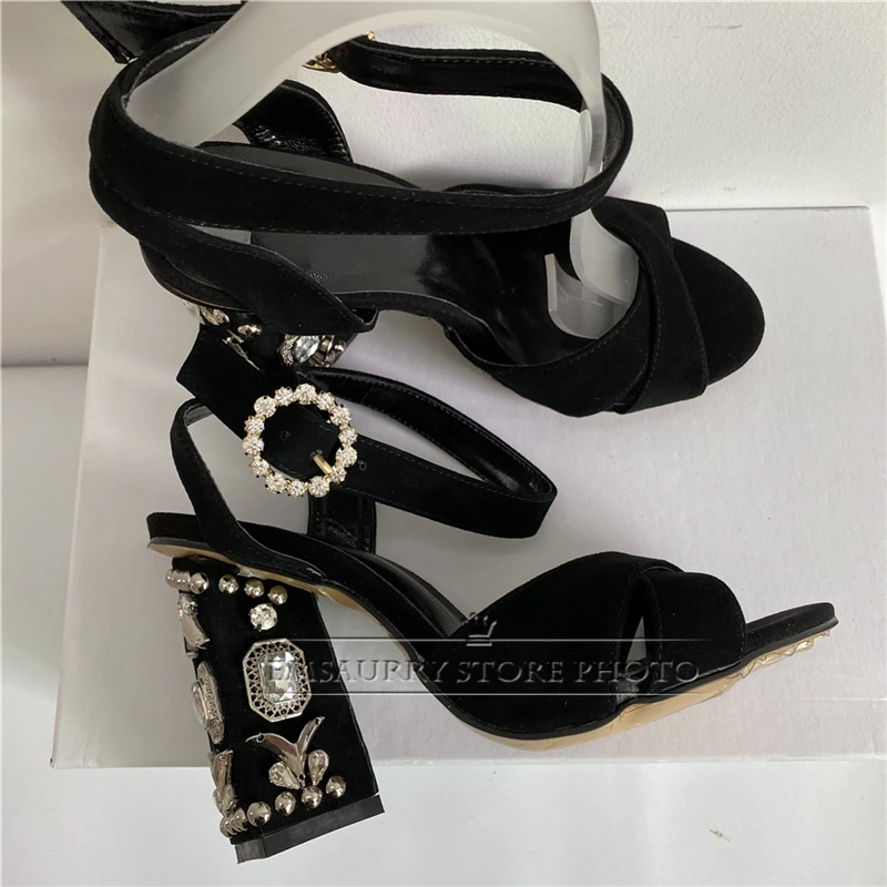 Cross-belt Ankle Strappy Banquet Shoes Woman Gold Patent Leather Metal Decor Crystal Diamond Chunky Heel Summer Sandals Women