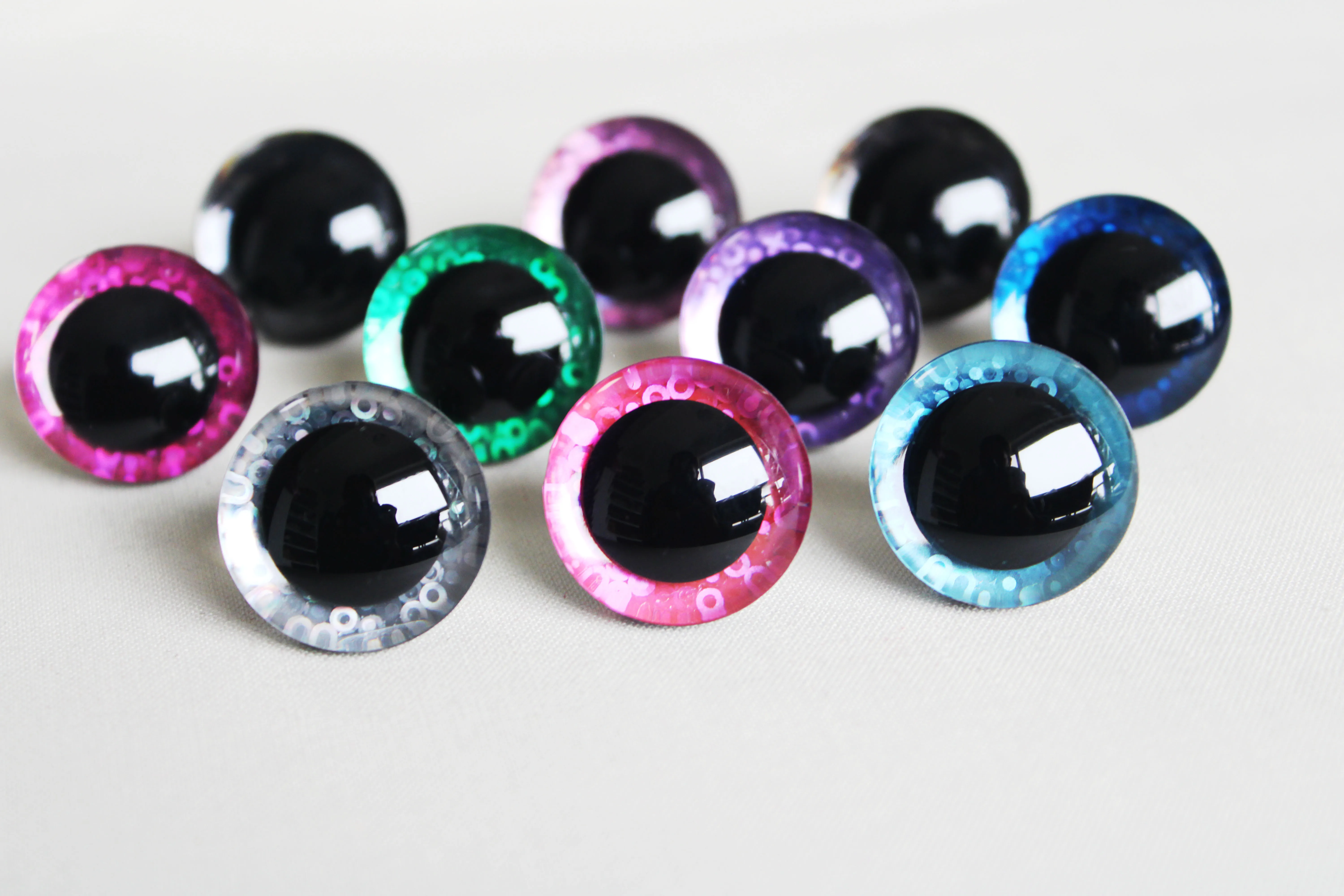 20 Stück Masckaszem 14 mm bis 35 mm weiße Pupillen, 3D-komische, runde Glitzer-Spielzeugaugen mit harter Unterlegscheibe für Plüschpuppen – HC10 – Detail 37