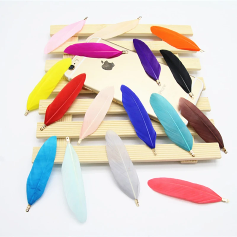 50pcs Metal Clip Hard Floating Feather Handmade Color Goose Plume DIY Plumas Kindergarten Jewelry Pendant Bag Craft Material