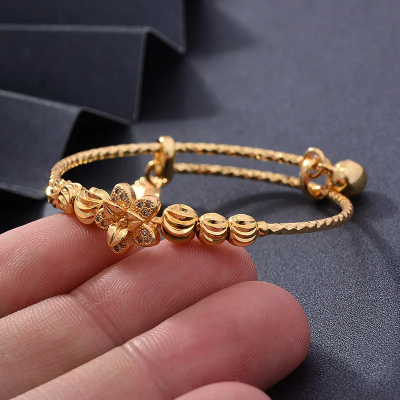 24K 4 stücke Ethnische Gold Farbe Dubai Armreifen Für Jungen Mädchen Luxus Armreifen Armband Frauen Mädchen Braut Dubai armreifen Kind schmuck