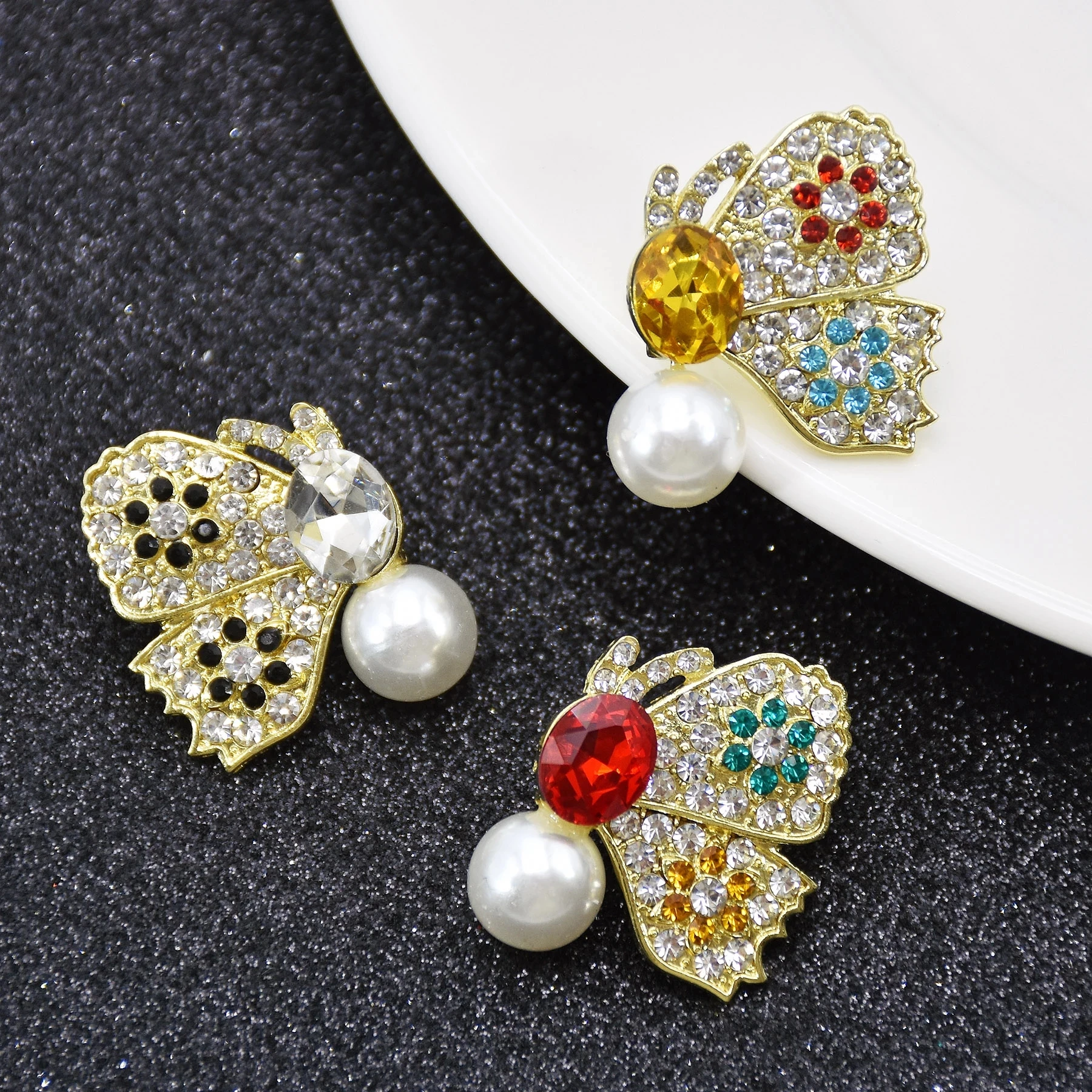 Luxury Newest Cute Shiny Butterfly Crystal Pearl Stud Earrings For Women Inlaid Wedding Party Girl Fashion Jewelry Gift