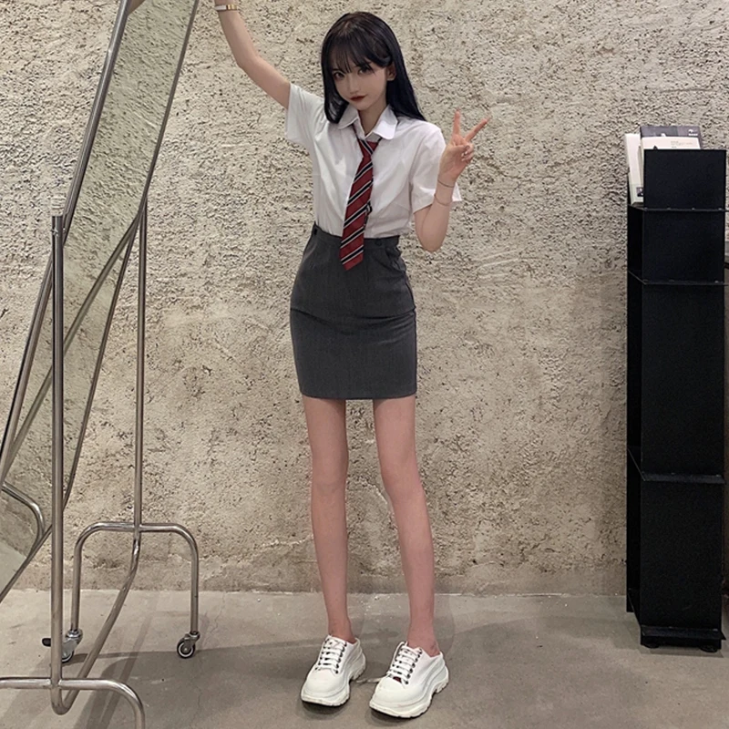 2024 Japanse En Koreaanse Stijl Jd Uniform Hete Meisjes Schooluniform Set Heuprok Tweedelige Set Voor Dames Studentenoutfit