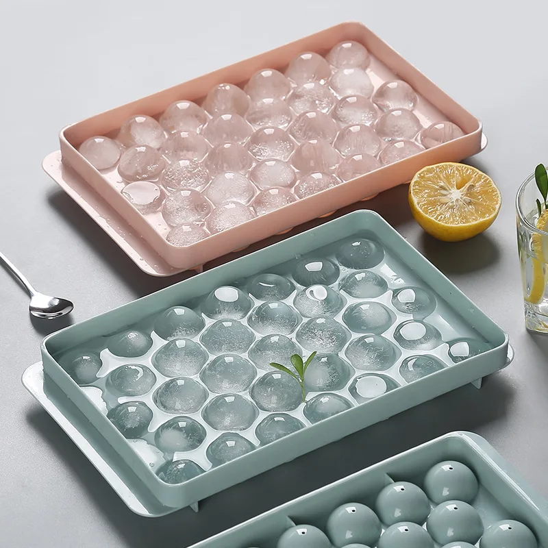 

Creative Round Ice Tray with Lid, Plastic Ice Cube Mold, Refrigerator Spherical Large Ice Box, Kitchen Tools, Icemaker