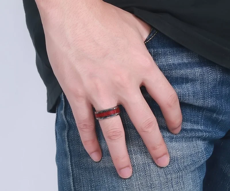 2019 dei monili di modo marrone rosso in acciaio inox anello di coppia casual maschile anello elegante femmina anello di fidanzamento regalo di Giorno di san valentino