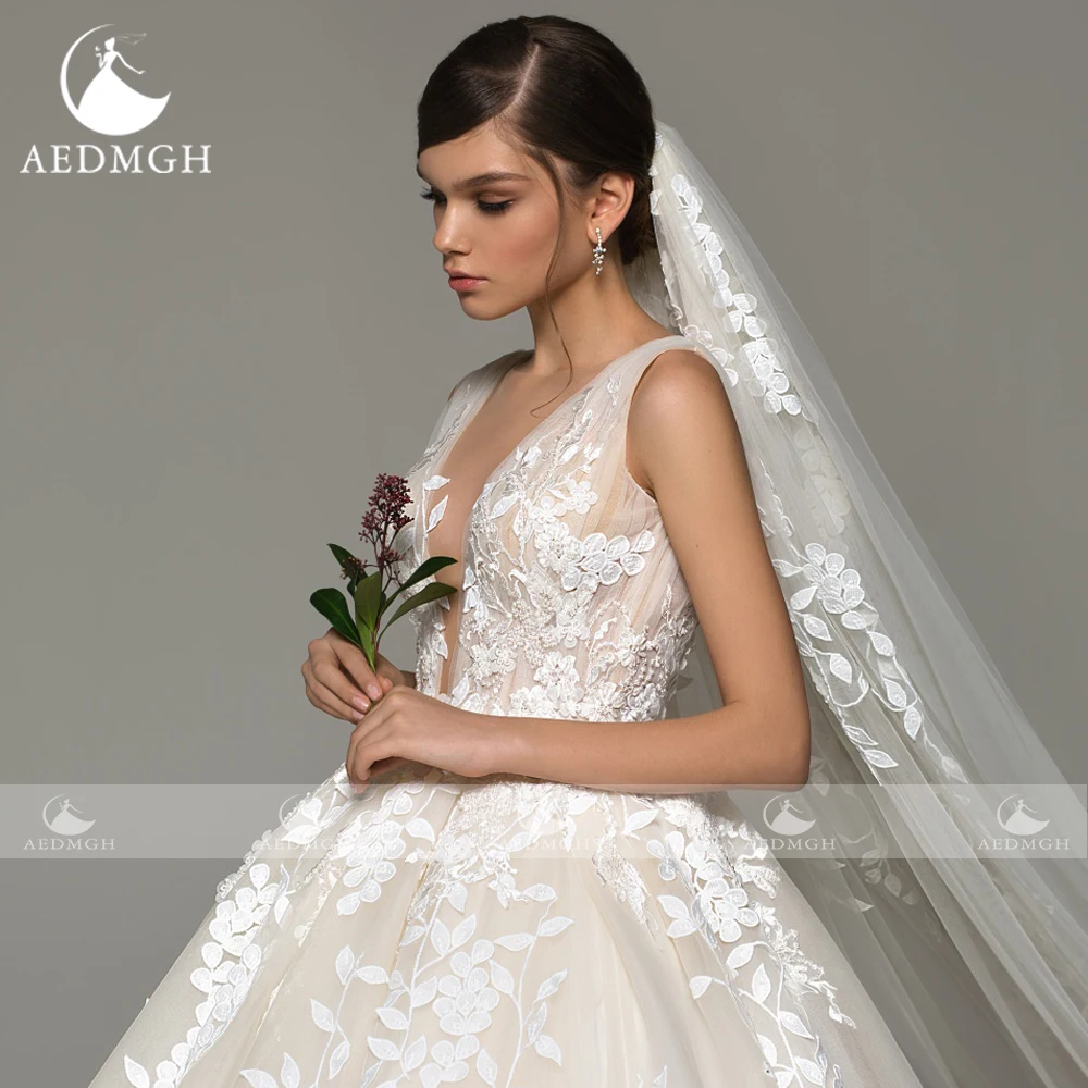 Aedmgh Ball Gown Wedding Dresses V-Neck Sleeveless Lace Appliques Court Train Vestido De Novia Classic Custom Made Bridal Gown