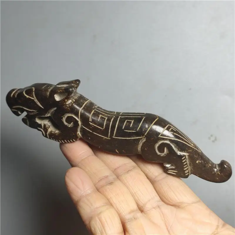 

Tibet Hongshan Culture Natural Meteorite Tiger Charm Soldier Charm Statuette Mascot Collection Decoration Home Decoration Gift