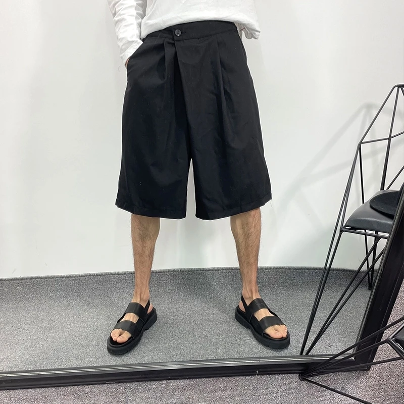 Men's Shorts Summer New Solid Color Fashion Quality Personalized Cargo Asymmetric Design Loose Skewback Straight Pants Shorts