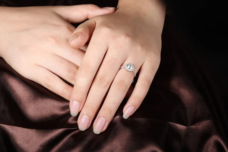 Test positiv echtes Weißgold AU585 Ring 1CT Moissanit Schmuck Jahrestag Schmuck Ring Halo Verlobung für Frauen – Detail 11