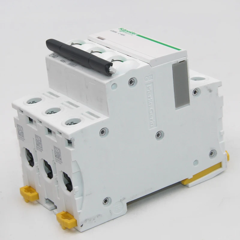 IC65N C- Shape 3P 40A 400VAC 50/60Hz Power Distribution Protection Thermal Magnetic Type Small Circuit Breaker DIN Rail Mounting