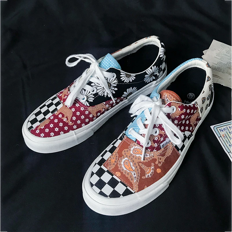 Low Top Men's 2023 Printed Black Canvas Shoes All Vulcanize Shoes Women Flower Casual Skateboarding Shoes Classic Brand Sneakers