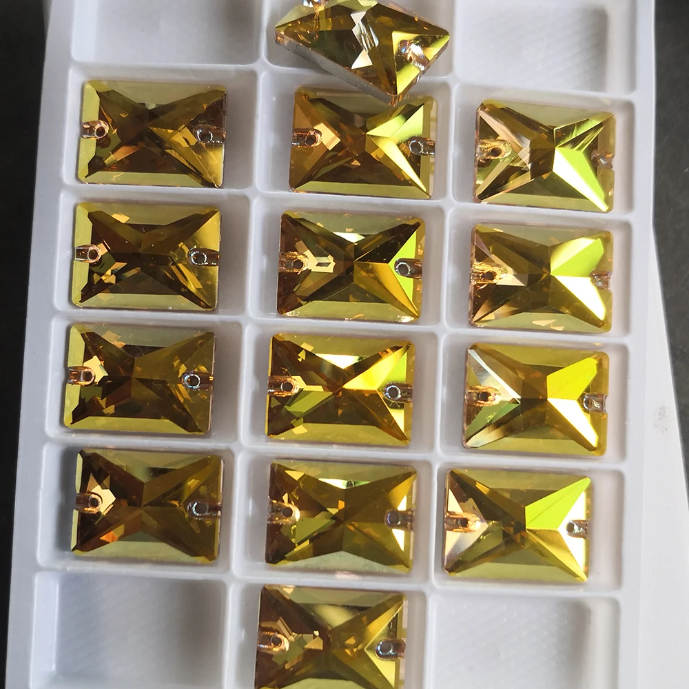 Glitzernde Kristallglas-Strasssteine in Sonnengold zum Aufnähen, Abstandssteine, Knöpfe für DIY-Kleidung und Schmuck – Detail 7
