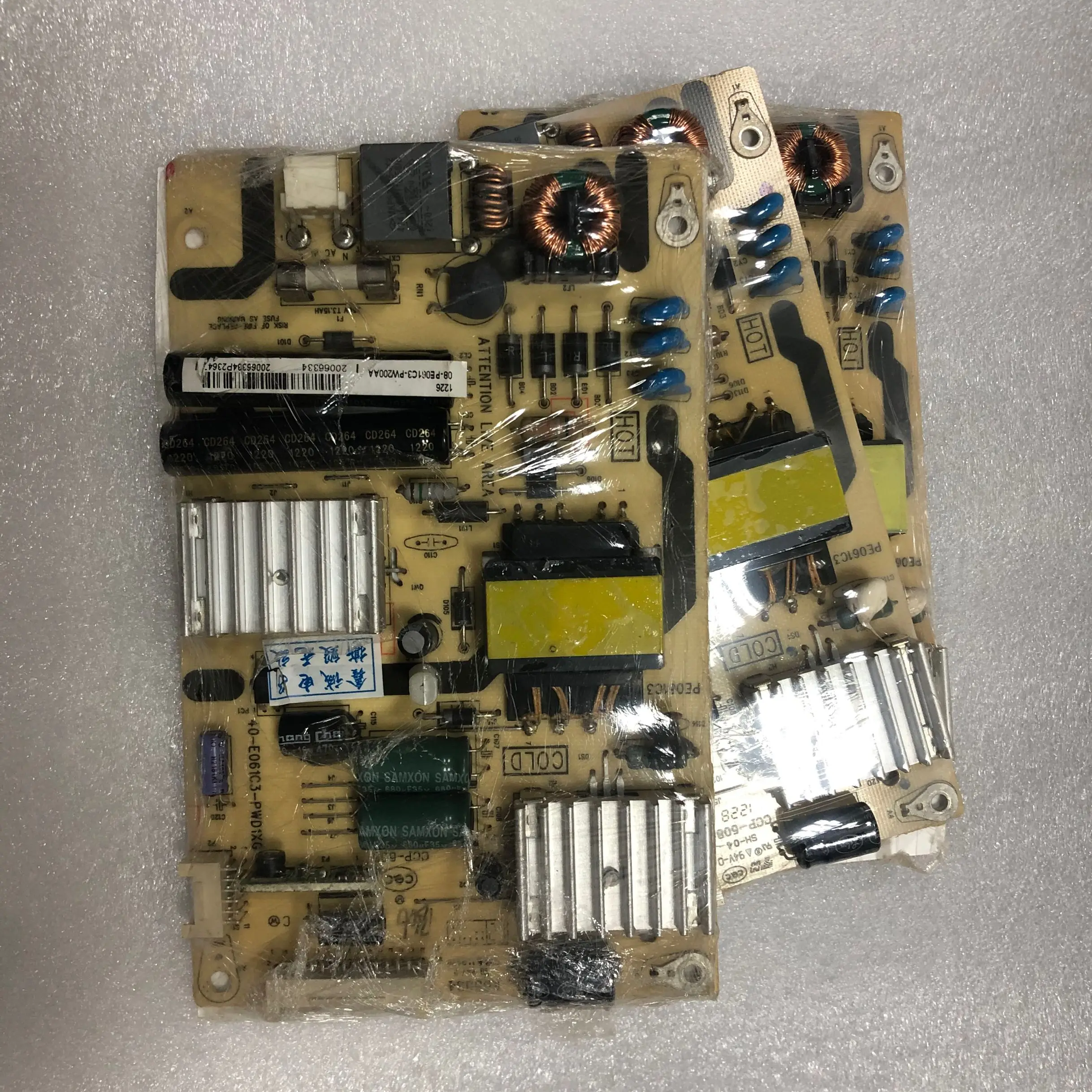 

Original L32F3320B power board 40-E061C3-PWD1XG PWH1XG PWK1XG spot