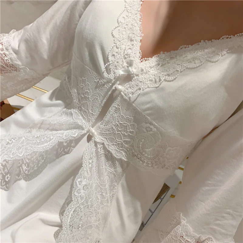 Autumn New Style Suspends Night Dress Female Court Wind Lace Sex Appeal Beautiful Goddess Robe Two Pieces Modale Sleepwear