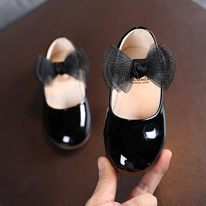 Children Leather Flats For Toddlers Girls 2023 Brand New Spring Autumn Kids Dress Shoes PU Patent Leather With Lace Bowtie Sweet