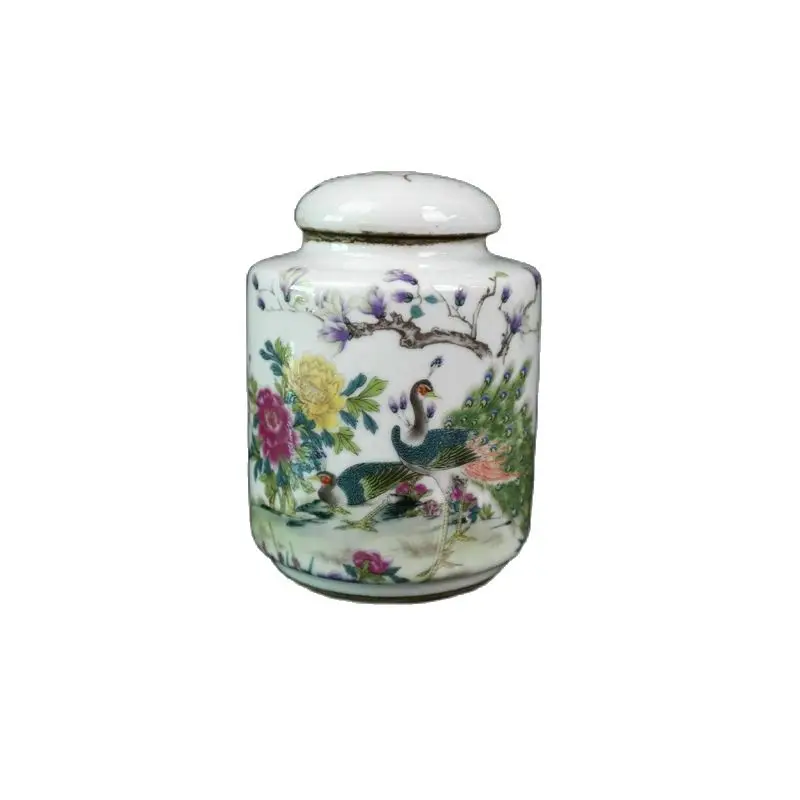 

Chinese Old Porcelain Jar With Flower And Bird Pattern Lid Pot