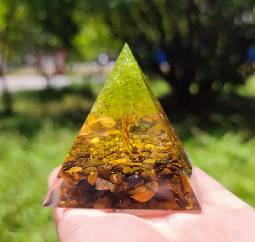 

Pyramid Amethyst Tree of Life Orgone Novelty Item Energy Healing Crystal Stone Obsidian Sphere Turquoise Chakra Meditation 10pcs