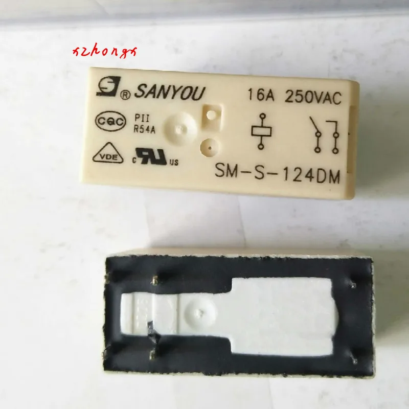 

Реле SM-S-124DM 24 В постоянного тока 6 футов 16 А