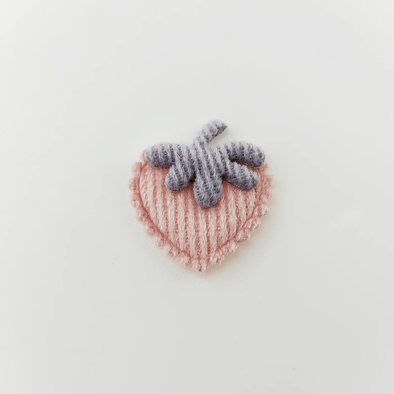 50 Stück/Lot 2,5*2,8CM Kleine Erdbeer-Applikationen zum Aufnähen für handgemachte Kleidung, Hüte, Nähzubehör, DIY Haarspangen-Zubehör, Patches – Detail 8