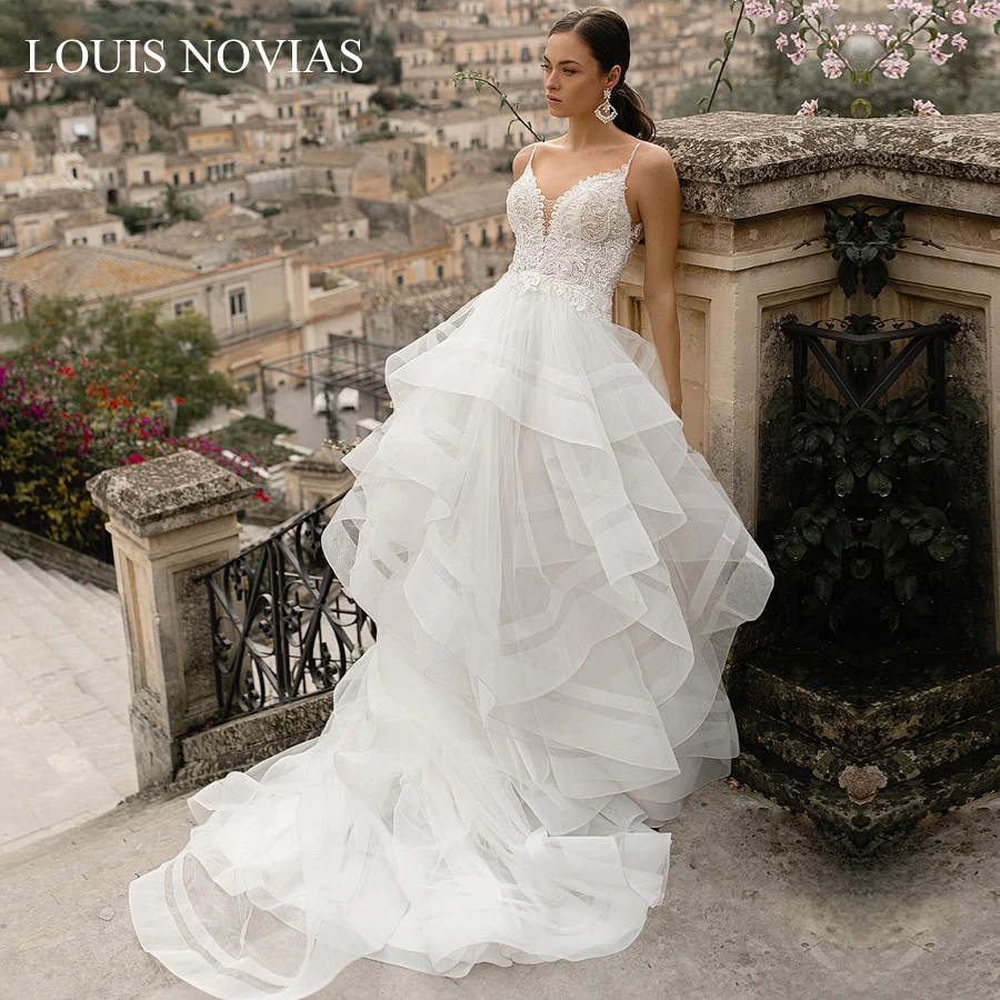 Louis Novias 2020 Luxury Strap Beaded Open Back Train Fashion Illusion Sexy Open Back Exquisite Chiffon Princess Wedding Dress