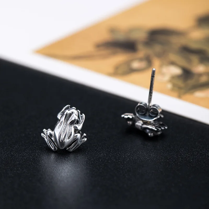 Vintage Silver Color Cute Frog Stud Earrings for Men Women Punk Styke Animal Earrings Fashion Party Punk Earrings Jewelry