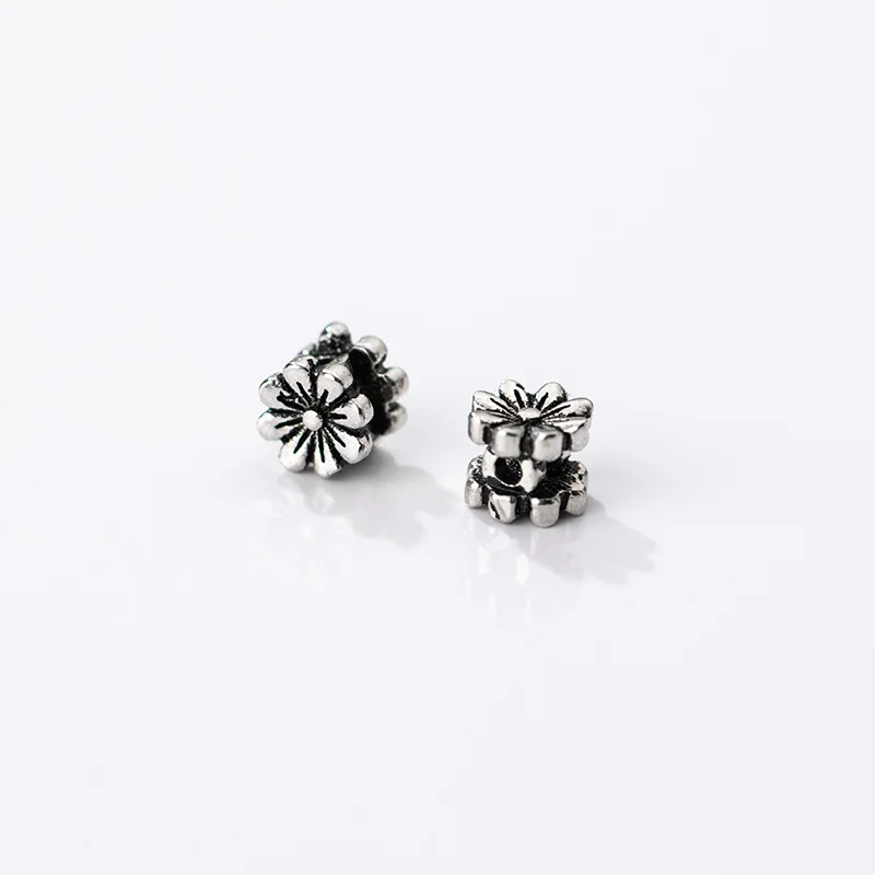 925 Sterling Silver Double Sides Flower Loose Beads Distressed Color S925 Silver Flower Charm Space Beads DIY Jewelry Accessory