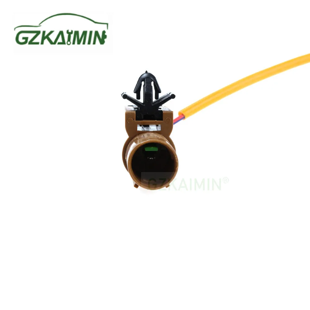 OEM MB837108 T/H Gearshift 4WD Lamp Switch Senor For Mitsubishi Pajero V23 V24 V43 V44 V45 V46 6G72 4D56 6G74 4M40 view 3