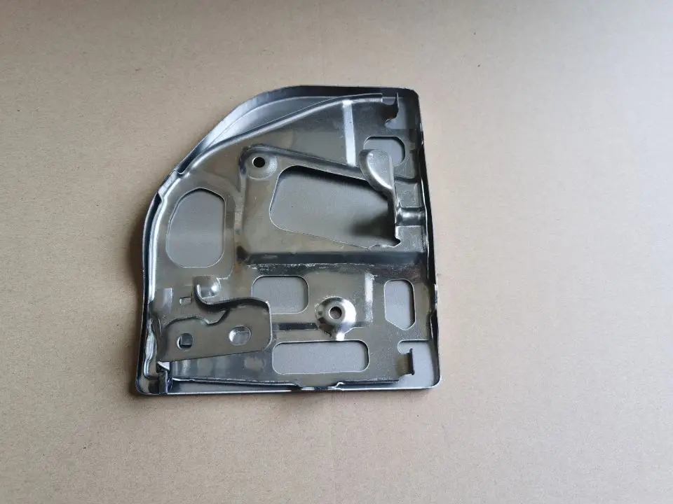 For Suzuki Mandy K-car  Fuel Tank Door Fuel Tank Cap Fuel Tank Small Door Fuel Filling Port Cover Sheet Metal Parts