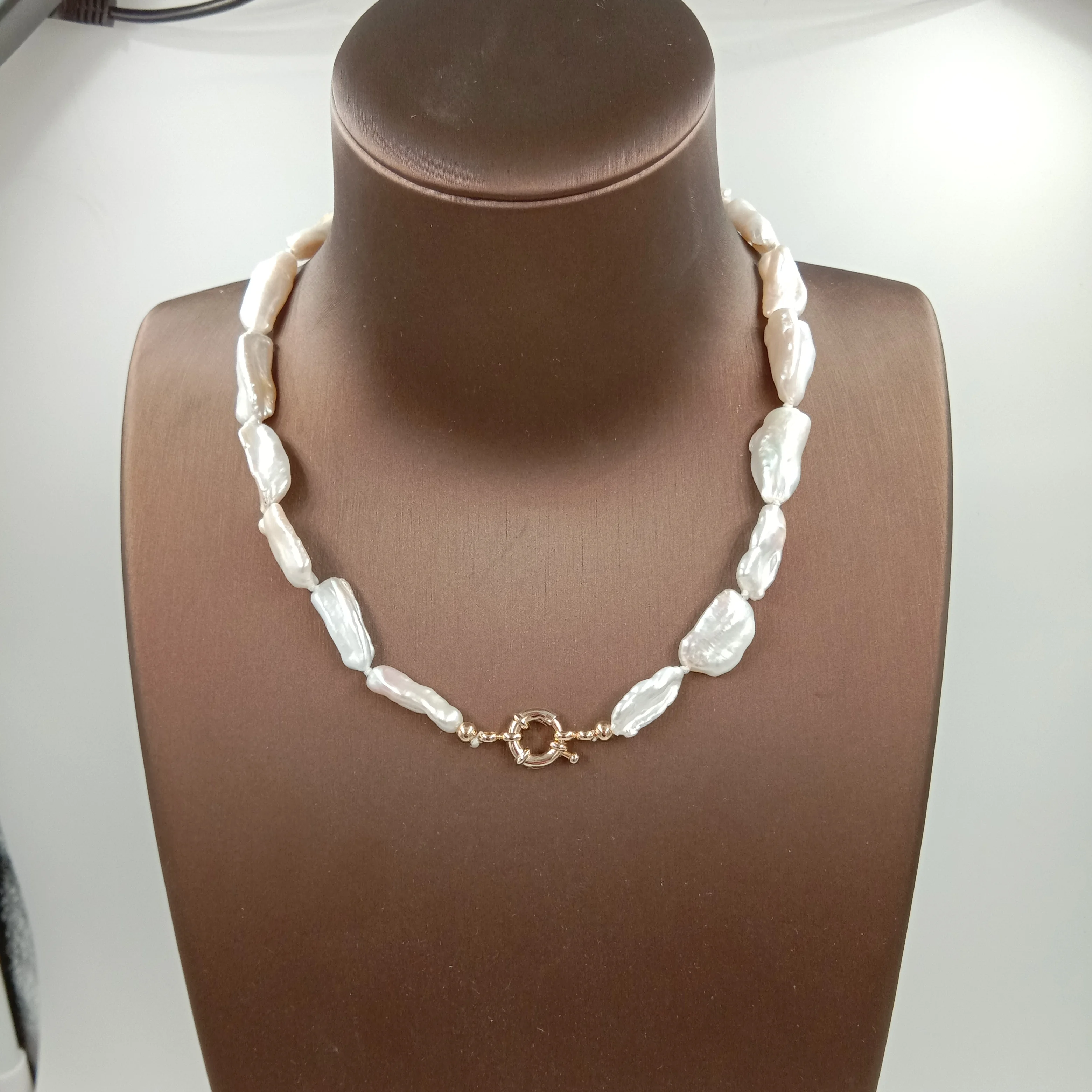 16 INCH -22 INCH CHOKER NECKLACE ,100% NATURE FRESHWATER PEARL ,ABOUT 9X25 mm BIG BIWA BAROQUE PEARL