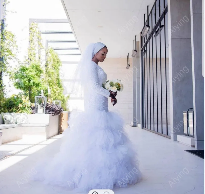 

Customized Newest Design Sparkle Beading SequinsAfrican Woman Mermaid Wedding Dress Long Sleeves Tulle Tiered Ruffles