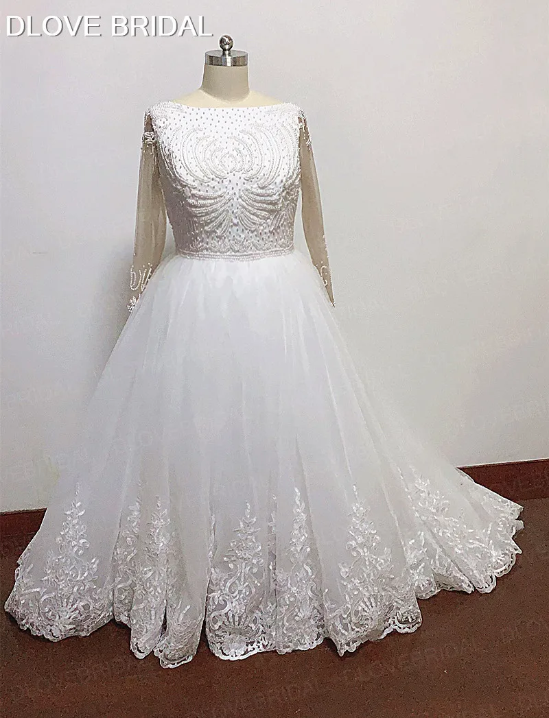 Plus Size Ball Gown Wedding Dress Delicate Pearl Beaded Long Sleeves Bridal Gown Vestido de Noiva