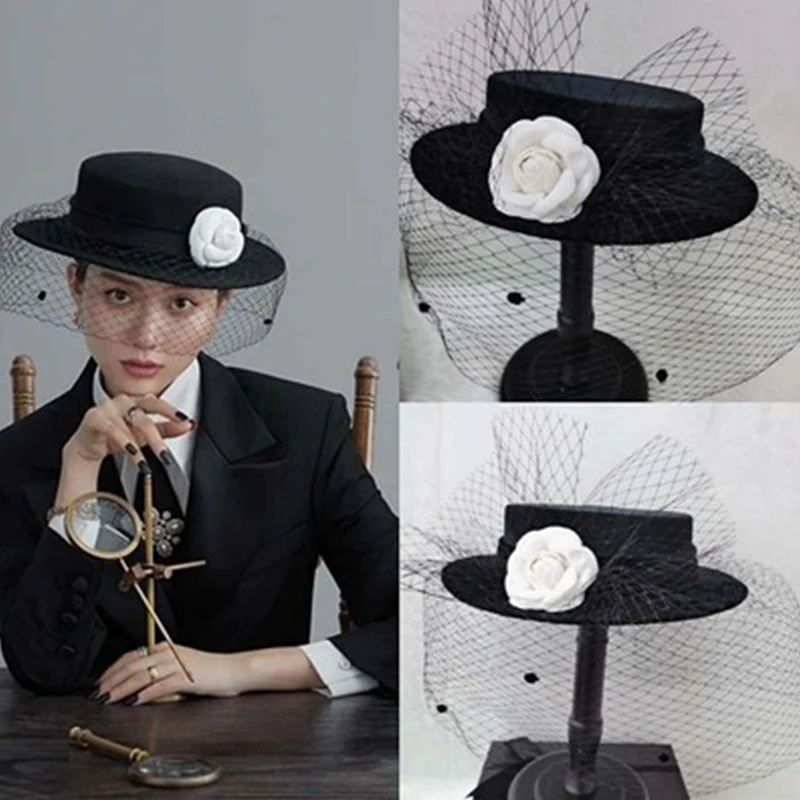 Wedding Hats Black Velvet Flat Hat Hepburn Style Mesh Banquet Hat Elegant Winter Hats Bridal Headwear Birdcage Veil Accessories