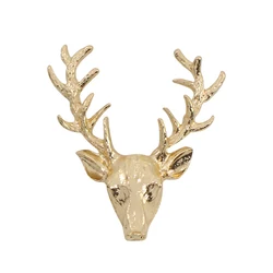 Fashion Deer Head Pin Brooch Suit Accessories for Men European Reindeer Animal Brooches Party Jewelry Christmas Gifts 2024