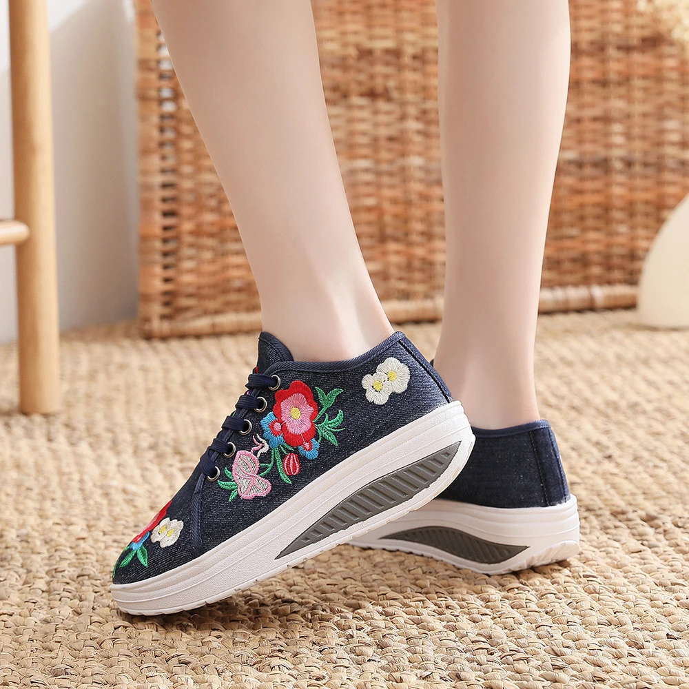 Veowalk Floral Embroidery Women Fashion Canvas Flat Platforms Lace up Ladies Casual Comfortable Sneakers Shoes Low Top Creepers