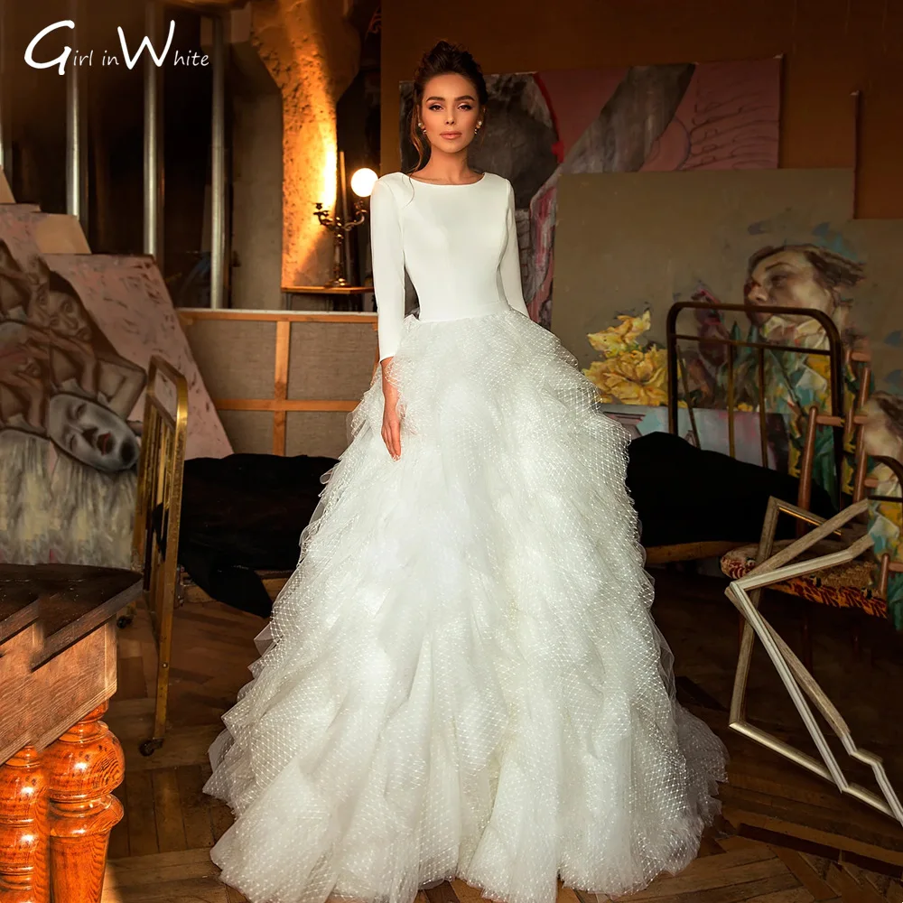 Robe de soirée elegante vestido de novia de satén con volantes cuello redondo tul bata de novia personalizada vestido de novia sin espalda de mariage